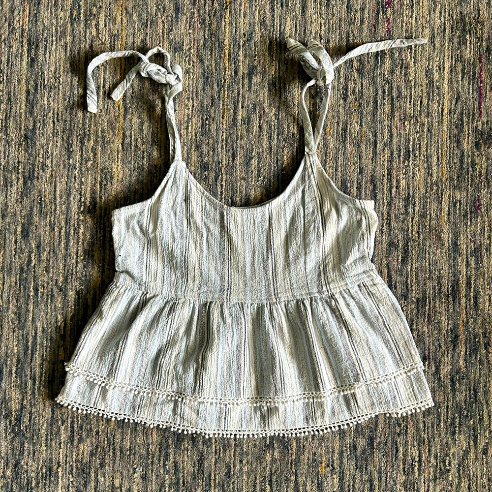 Sadie & Sage Tied Top